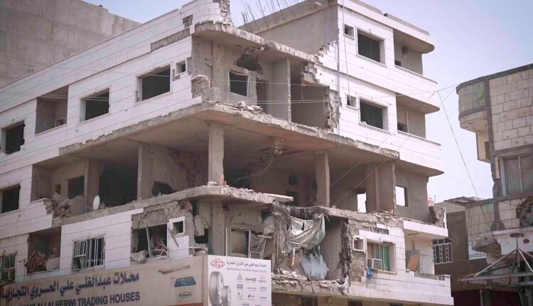 Destroyed Building by war in Yemen [Close shot] [4]