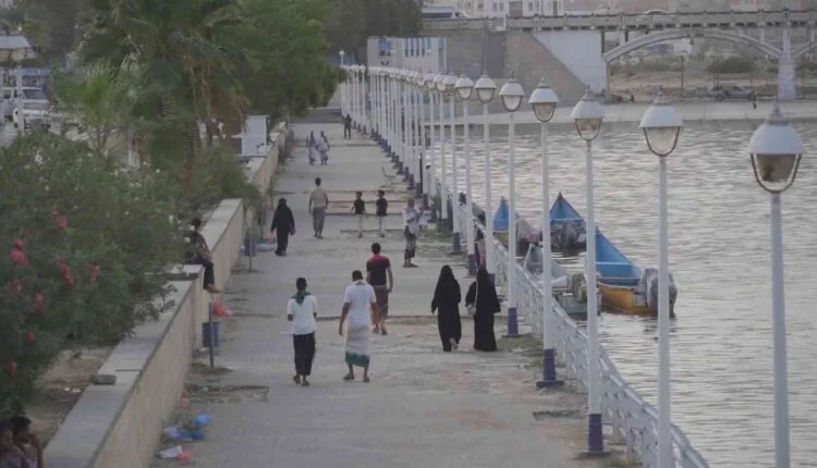 Peaceful moments at Khor Almukalla [3]