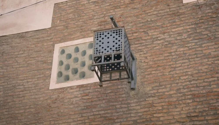 Old Style Light