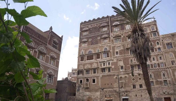 Wide View of Old Historic Houses [10]