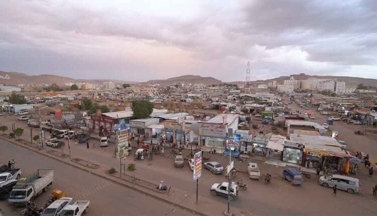 Main street in Sa'ada