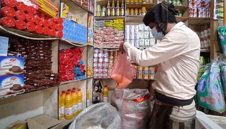 Wearing mask while selling [2]