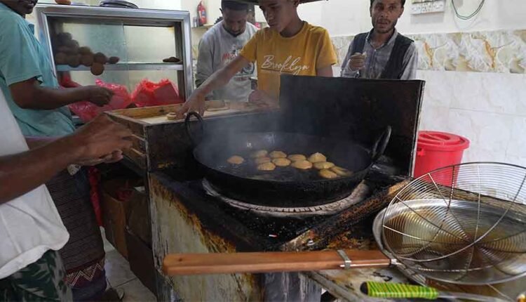 Selling Khameer in Krater [2]