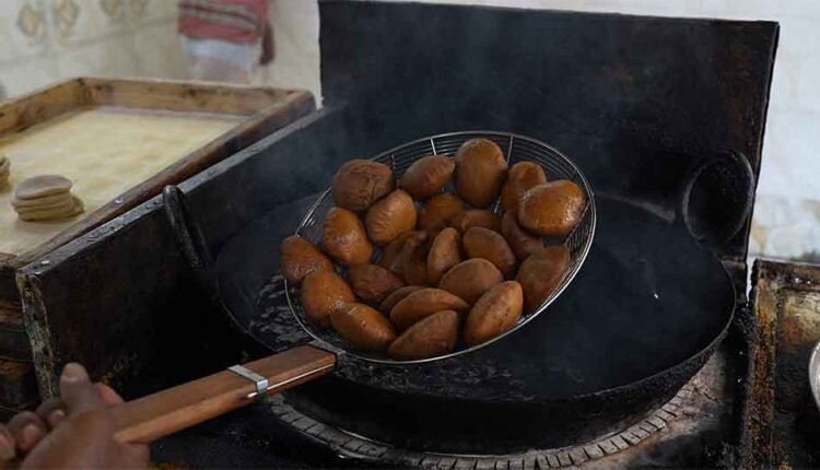 Selling Khameer in Krater