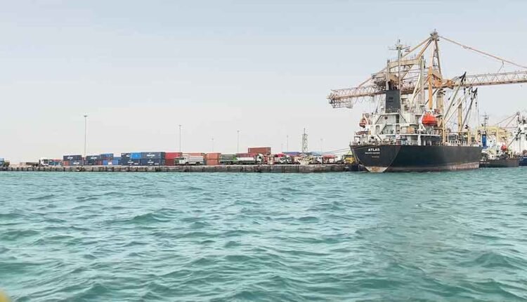 Hudaydah commercial sea port [2]