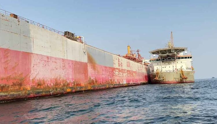 FSO Safer supertanker [10]