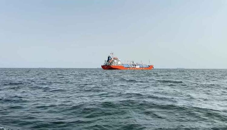 Sailing at Hudaydah sea region